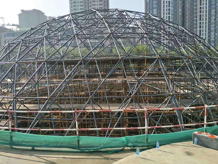 浦东球形网架钢结构施工