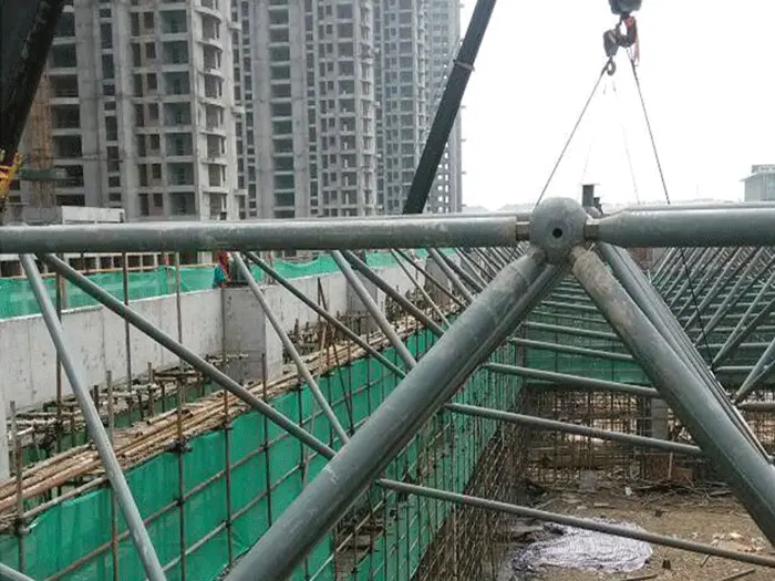 浦东国际会展中心网架